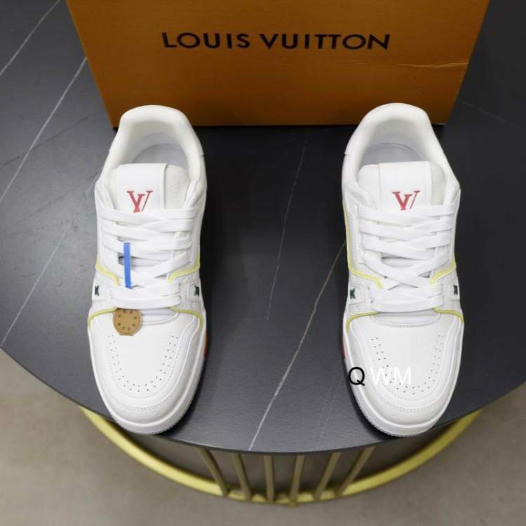 Picture of Louis Vuitton Shoes _SKULVsz38-45WM081013058